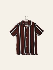 Men's Striped Short-Sleeve Button-Up Shirt - Image 3