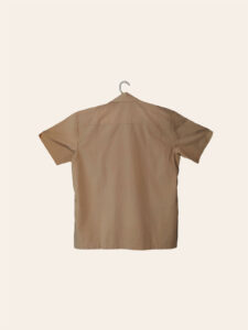 Utility-Inspired Brown Short-Sleeve Button-Up Shirt - Image 2